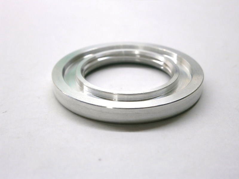 M26 Threaded Cover Plate